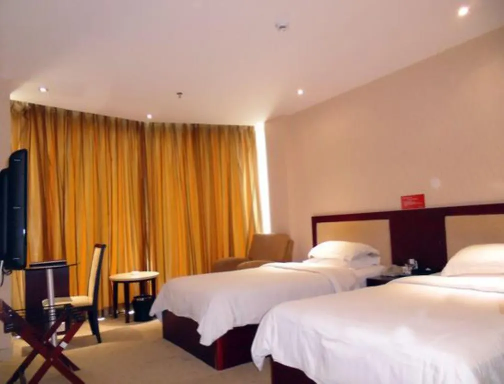 Golden Comfort Hotel Csuhaj